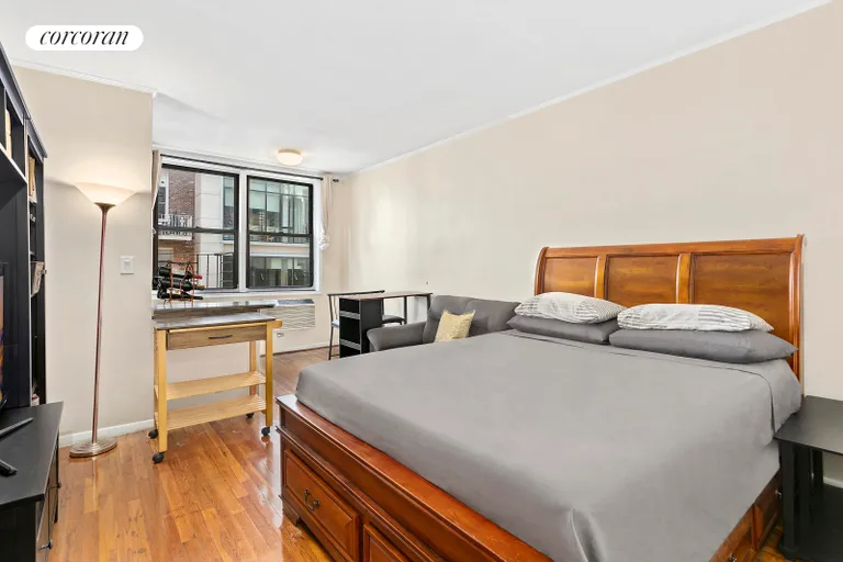New York City Real Estate | View 148 East 84th Street, 5A | 1 Bath | View 1