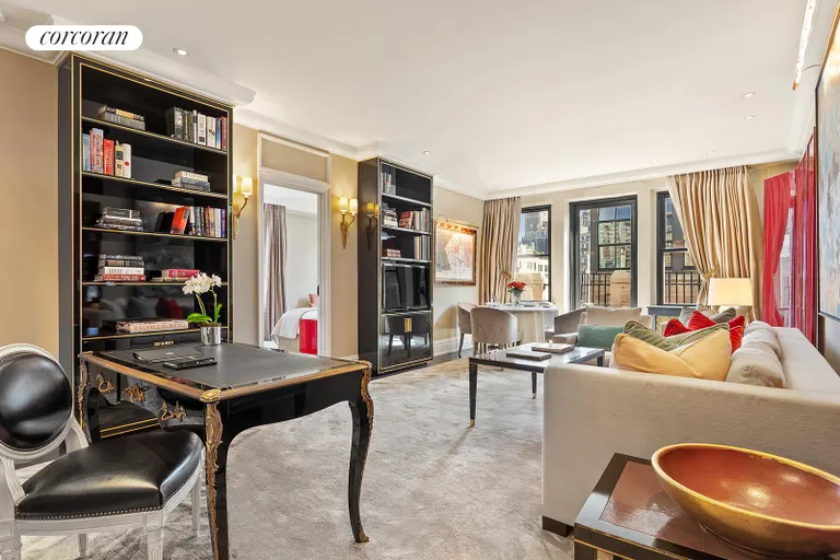 New York City Real Estate | View 35 East 76th Street, 1412/17 | room 2 | View 3