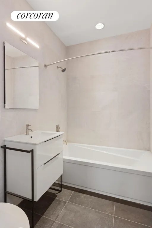 New York City Real Estate | View 252 Seventh Avenue, 8S | Bathroom | View 5