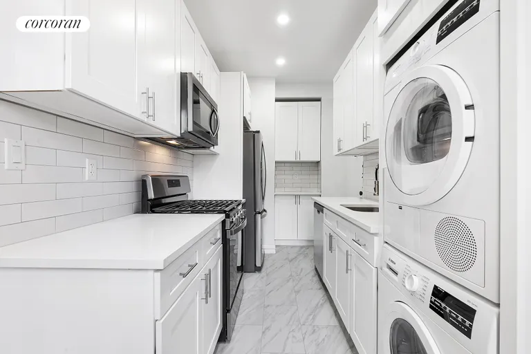 New York City Real Estate | View 215 West 92Nd Street, 9I | Kitchen | View 2