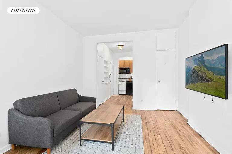New York City Real Estate | View 430 East 85th Street, 3C | room 1 | View 2