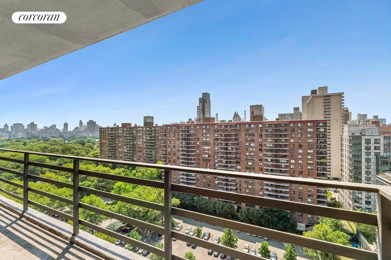 New York City Real Estate | View 392 Central Park West, 20B | 1 Bed, 1 Bath | View 1