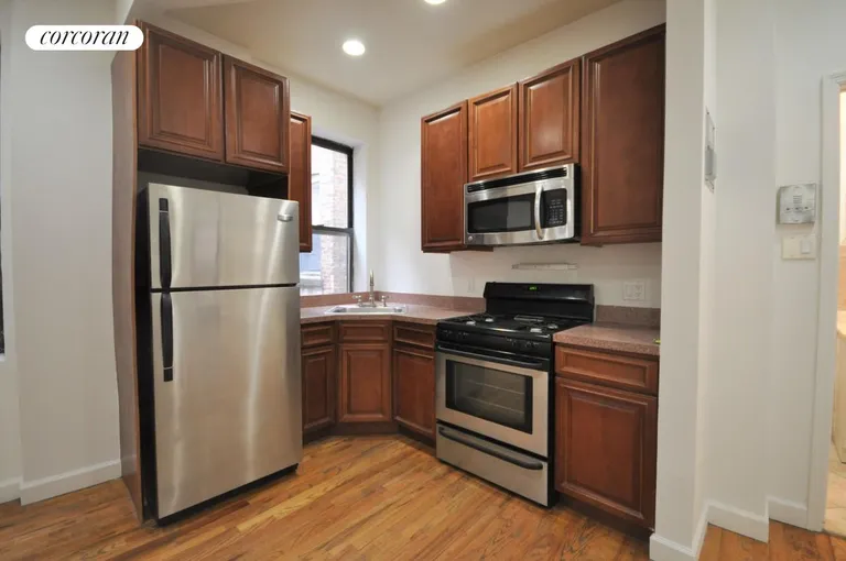 New York City Real Estate | View 526 Lafayette Avenue, 1 | 2 Beds, 1 Bath | View 1