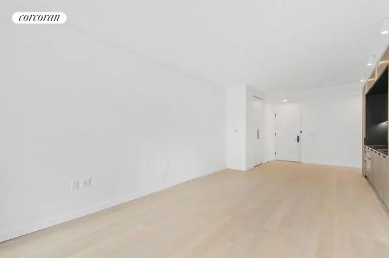 New York City Real Estate | View 181 East 101st Street, 703 | Living Room | View 2