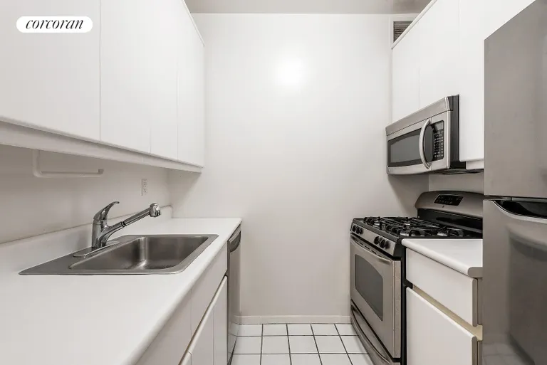 New York City Real Estate | View 205 East 68th Street, 2D | Kitchen | View 4