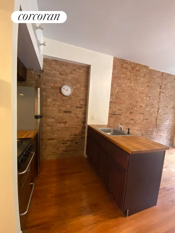 New York City Real Estate | View 222 East 50th Street, 3B | room 4 | View 5
