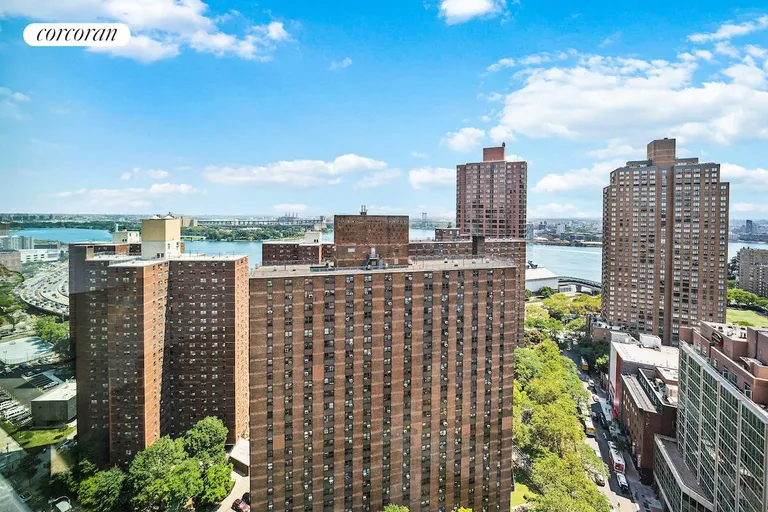 New York City Real Estate | View 340 East 93rd Street, 30I | room 5 | View 6