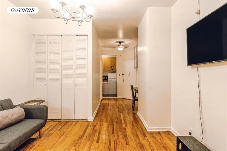New York City Real Estate | View 205 East 89th Street, 4D | room 1 | View 2