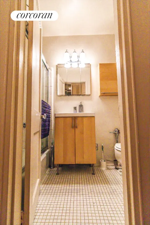 New York City Real Estate | View 205 East 89th Street, 4D | room 3 | View 4