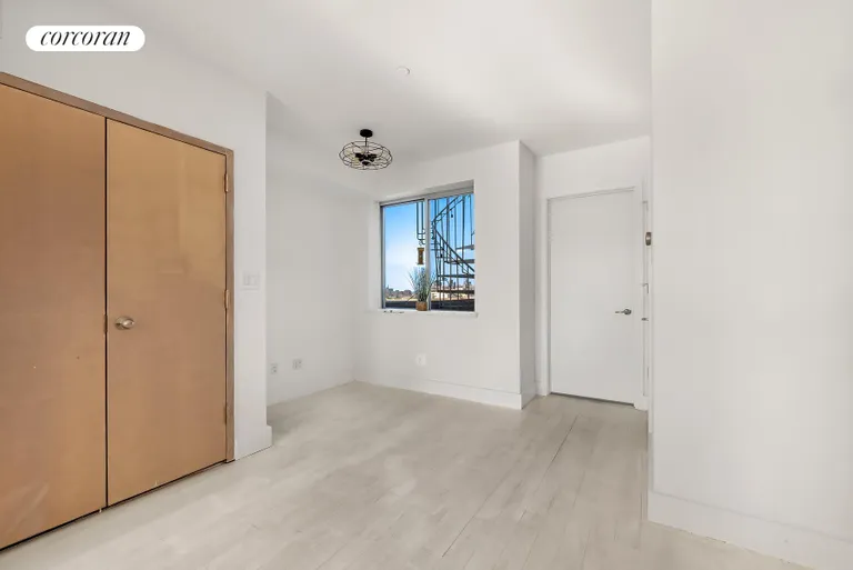 New York City Real Estate | View 191 Spencer Street, 9B | room 3 | View 4