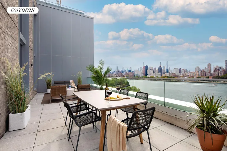 New York City Real Estate | View 30-77 Vernon Boulevard, PH701E | 1 Bed, 1 Bath | View 1
