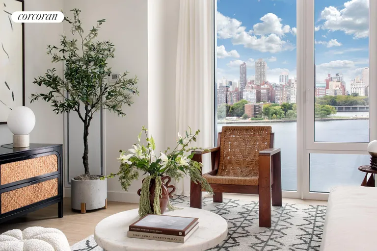 New York City Real Estate | View 30-77 Vernon Boulevard, PH701E | room 2 | View 3