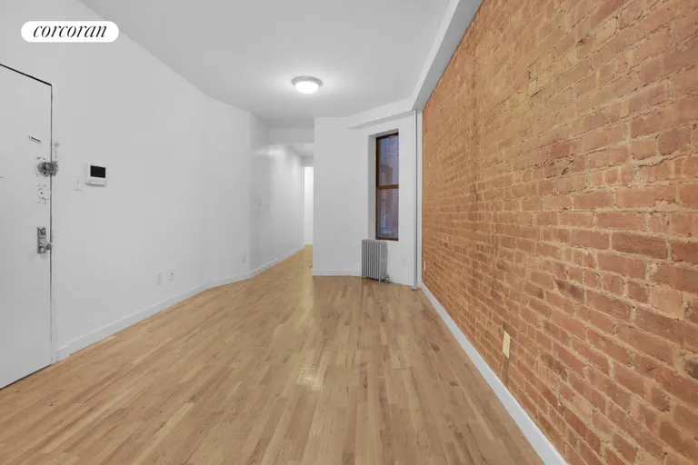 New York City Real Estate | View 317 East 89th Street, 2W | room 8 | View 9
