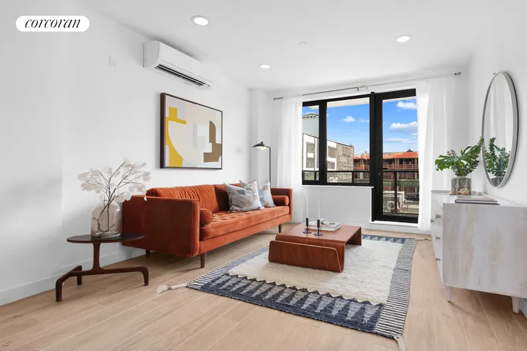 New York City Real Estate | View 912 Broadway, 5A | 2 Beds, 2 Baths | View 1