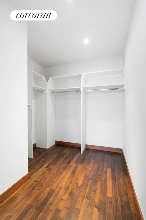New York City Real Estate | View 400 Fifth Avenue, 35F | Walking Closet | View 10