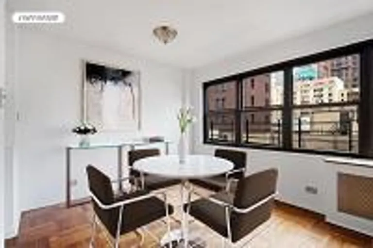 New York City Real Estate | View 347 East 53rd Street, 7D | room 3 | View 4