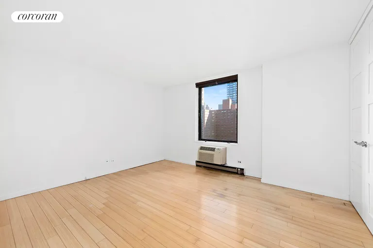 New York City Real Estate | View 1623 3RD Avenue, 8D | room 3 | View 4