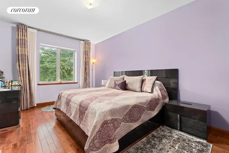 New York City Real Estate | View 842 Ocean Parkway, 3A | room 2 | View 3