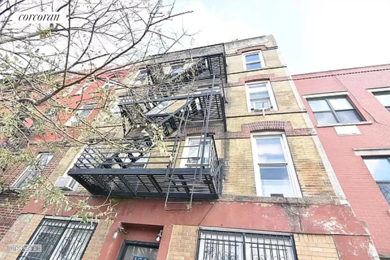 New York City Real Estate | View 129 Columbia Street, 2F | room 4 | View 5