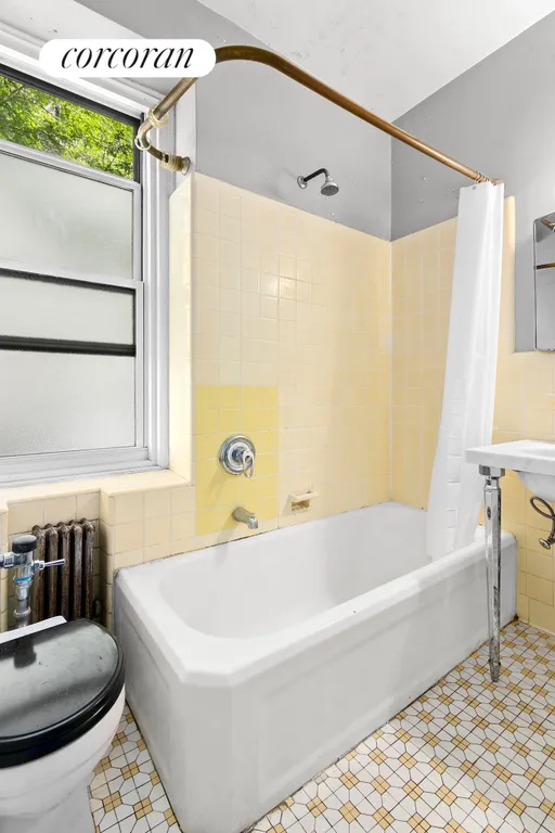New York City Real Estate | View 250 Cabrini Boulevard, 1A | Other Listing Photo | View 8