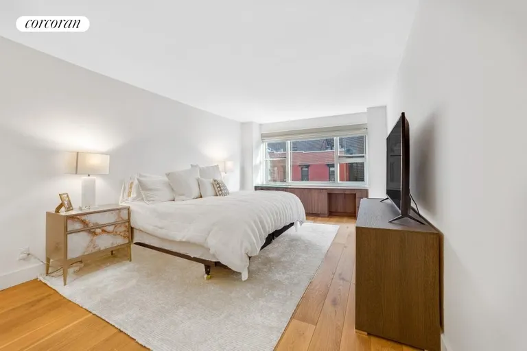 New York City Real Estate | View 340 East 64th Street, 6M | room 5 | View 6
