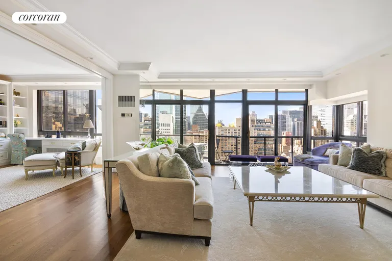 New York City Real Estate | View 100 United Nations Plaza, 35D | 3 Beds, 3 Baths | View 1