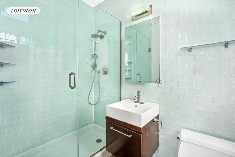 New York City Real Estate | View 206 East 95th Street, 16A | Full Bathroom | View 6
