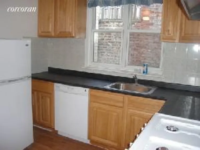 New York City Real Estate | View 549 2nd Street, 2 | 2.5 Beds, 1 Bath | View 1