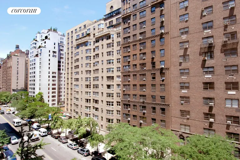 New York City Real Estate | View 230 East 79th Street, 8C | 2 Beds, 2 Baths | View 1