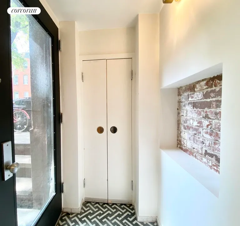 New York City Real Estate | View 407 Clermont Avenue, GARDEN | Entry Foyer | View 3
