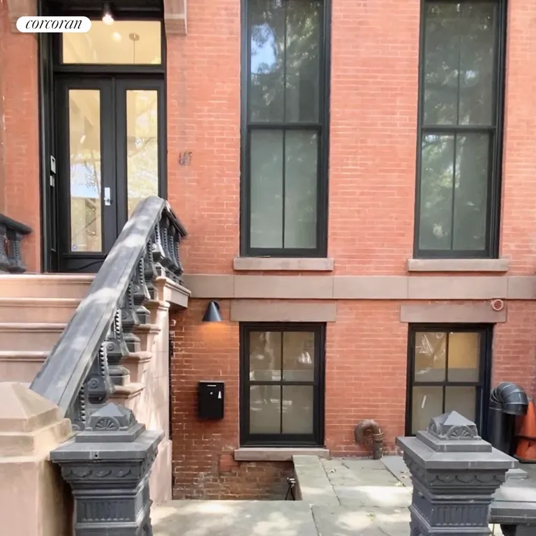New York City Real Estate | View 407 Clermont Avenue, GARDEN | Building | View 13