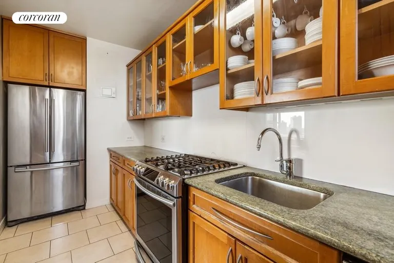 New York City Real Estate | View 200 East End Avenue, 14E | Kitchen | View 7