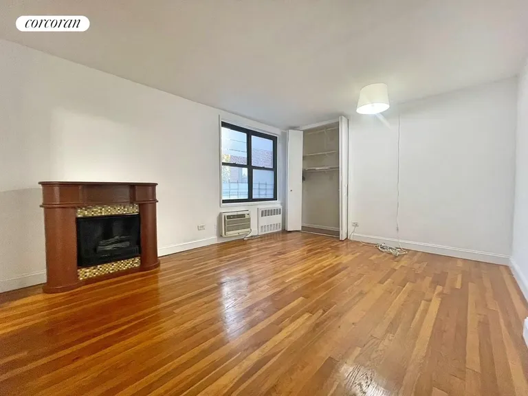 New York City Real Estate | View 1200 East 53rd Street, 6F | room 8 | View 9