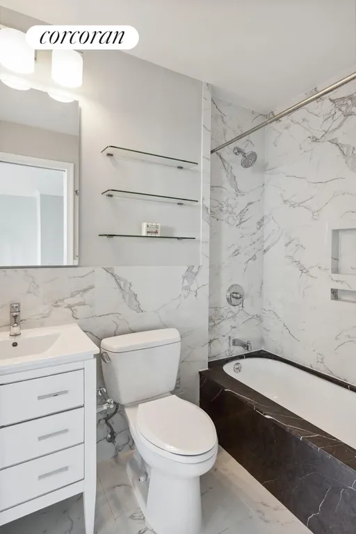 New York City Real Estate | View 377 Rector Place, 6M | Full Bathroom | View 7