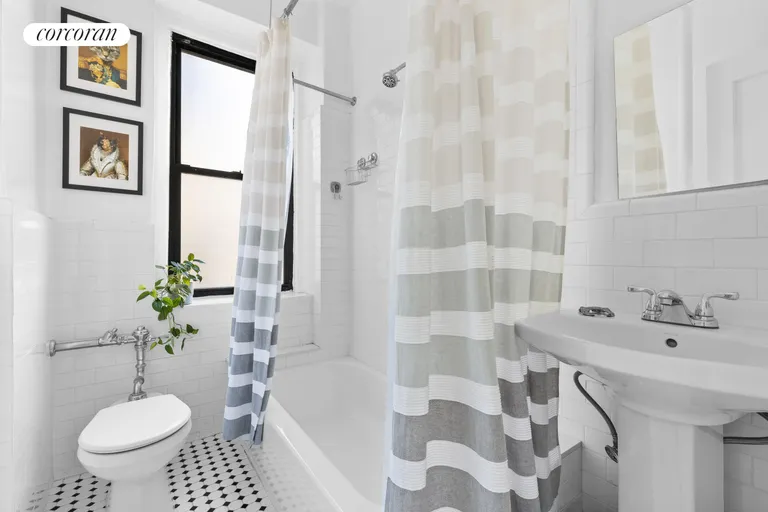 New York City Real Estate | View 78 8th Avenue, 4A | Sparkling Bathroom | View 4