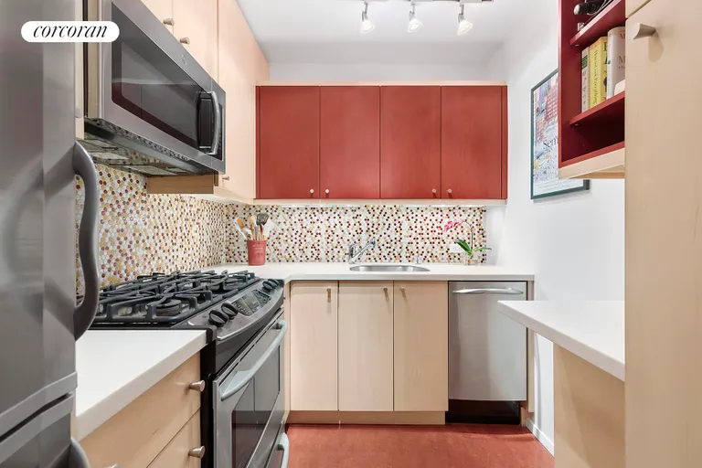 New York City Real Estate | View 145 East 15th Street, 11G | room 3 | View 4