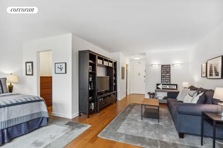 New York City Real Estate | View 165 West End Avenue, 27F | room 1 | View 2