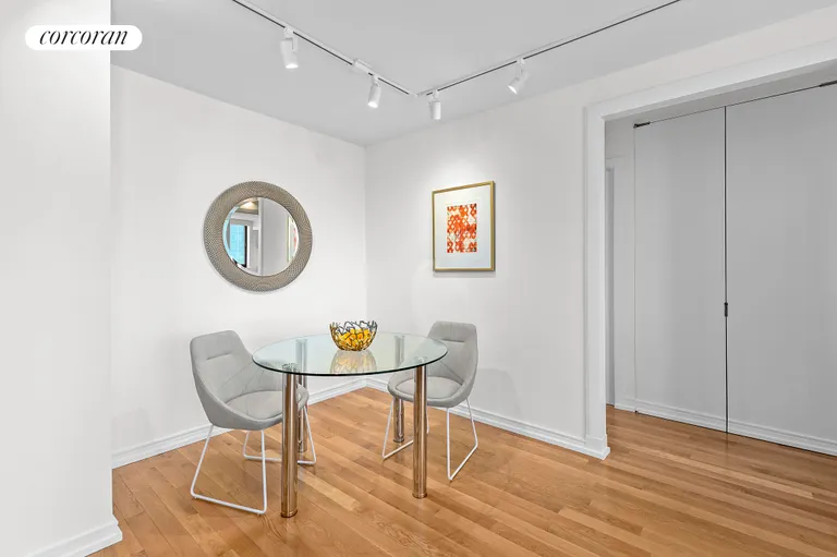 New York City Real Estate | View 280 Park Avenue South, 25M | Dining Area | View 3