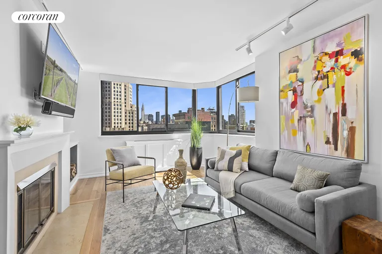 New York City Real Estate | View 280 Park Avenue South, 25M | 1 Bed, 1 Bath | View 1