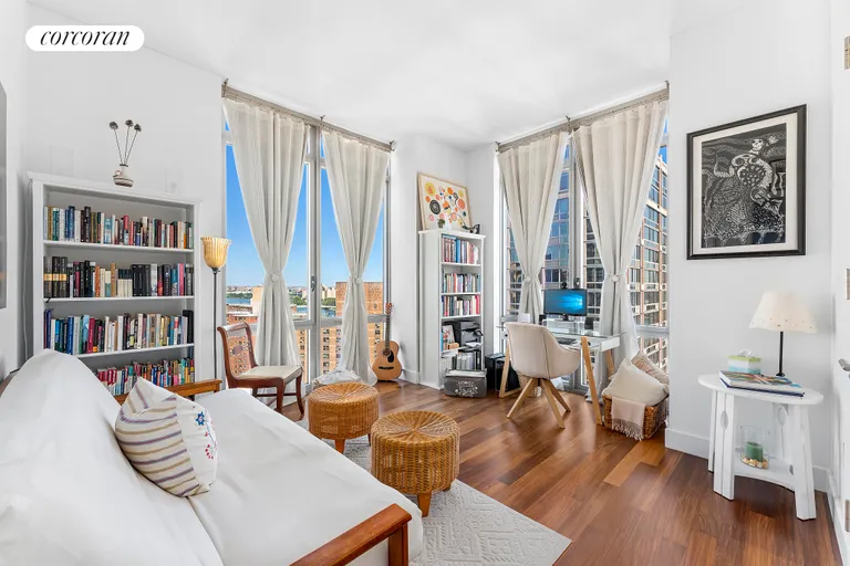 New York City Real Estate | View 333 East 91st Street, 25B | Other Listing Photo | View 7
