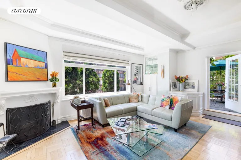 New York City Real Estate | View 205 East 69th Street, PH | room 2 | View 3
