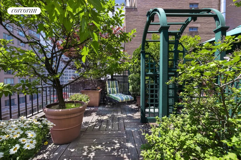 New York City Real Estate | View 205 East 69th Street, PH | room 12 | View 13