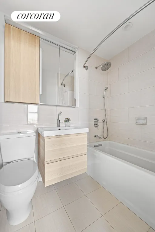 New York City Real Estate | View 233 President Street, 4 | Primary Bathroom | View 6