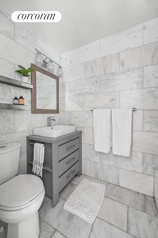 New York City Real Estate | View 137 Joralemon Street, PARLOR | Full Bathroom | View 8