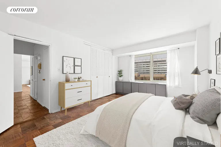New York City Real Estate | View 420 East 72nd Street, 20C | Other Listing Photo | View 4