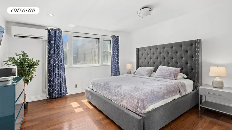 New York City Real Estate | View 225 East 86th Street, 605 | Primary Bedroom | View 5
