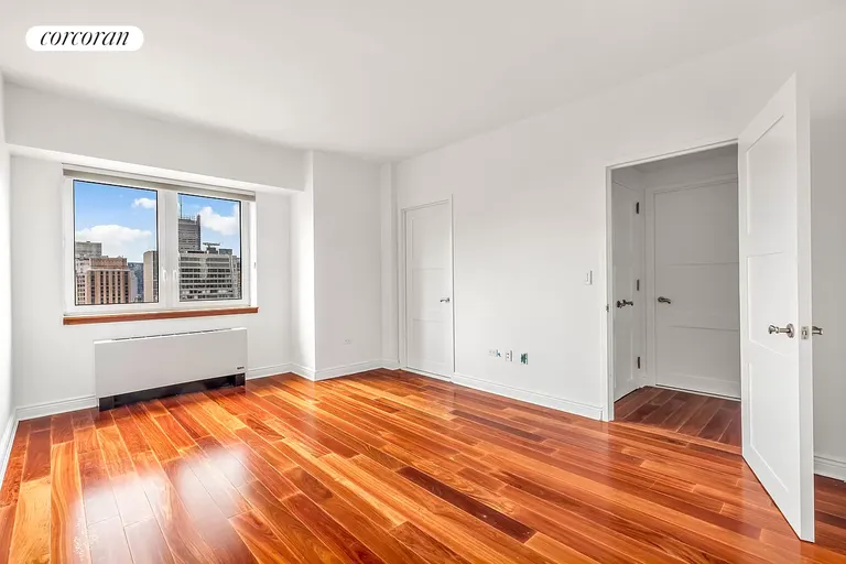 New York City Real Estate | View 425 Fifth Avenue, 46E | room 1 | View 2