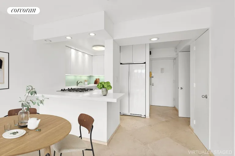 New York City Real Estate | View 330 East 38th Street, 14C | Dining Bay/ Foyer | View 3