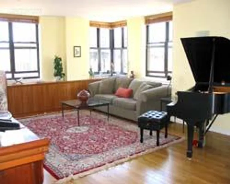 New York City Real Estate | View 255 West 85th Street, PH5 | room 1 | View 2