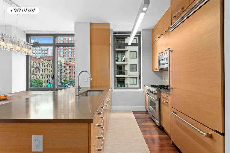 New York City Real Estate | View 333 East 91st Street, 4A | Kitchen | View 3